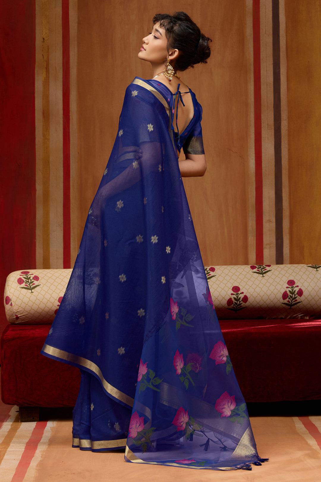 Blue Color Gorgeous Cotton Handloom Weaving Saree