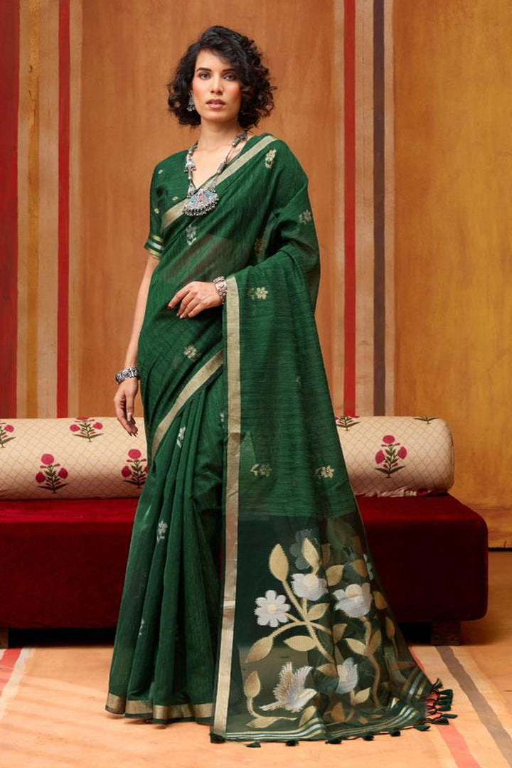 Green Color Gorgeous Look Silk Handloom Weaving Saree