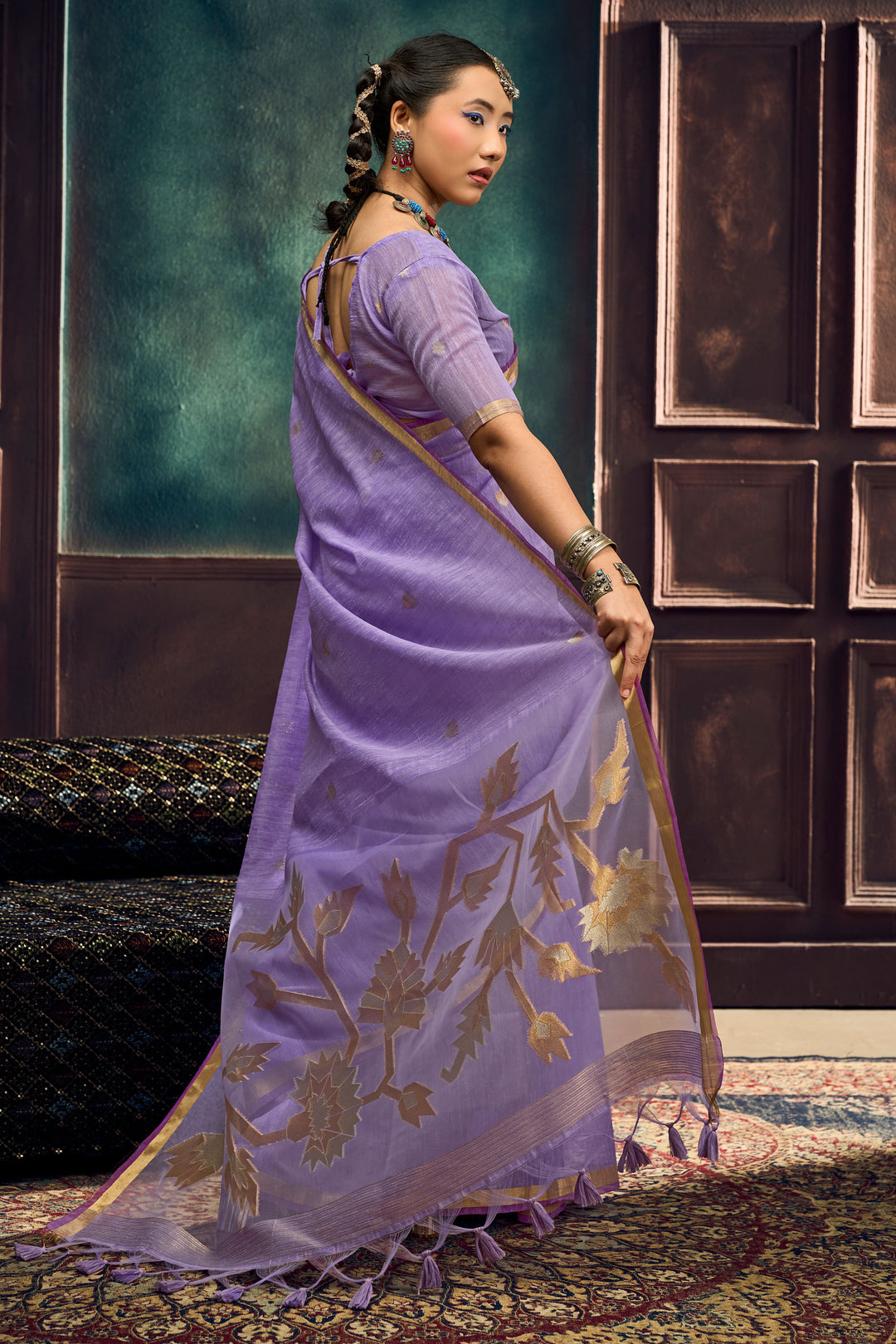 Lavender Color Gorgeous Munga Silk Handloom Weaving Saree