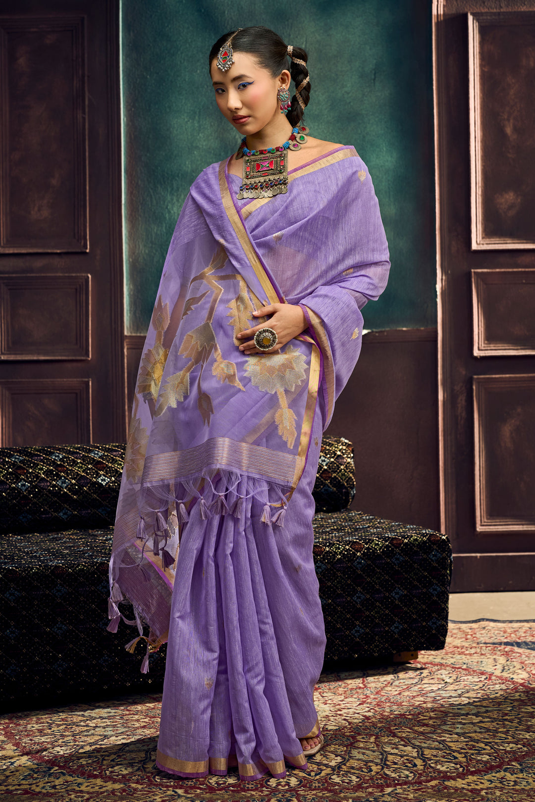 Lavender Color Gorgeous Munga Silk Handloom Weaving Saree
