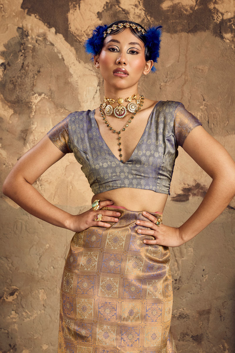 Awesome Handloom Weaving On Grey Silk Saree
