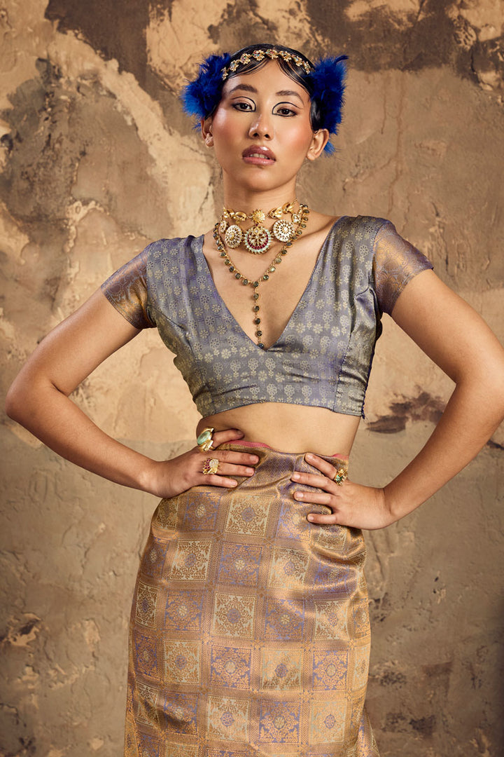 Awesome Handloom Weaving On Grey Silk Saree