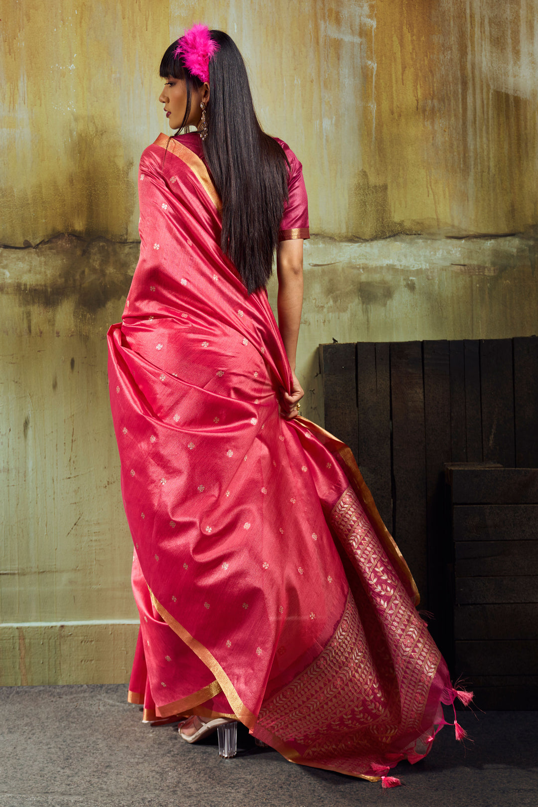 Pink Handloom Weaving Tussar Silk Saree