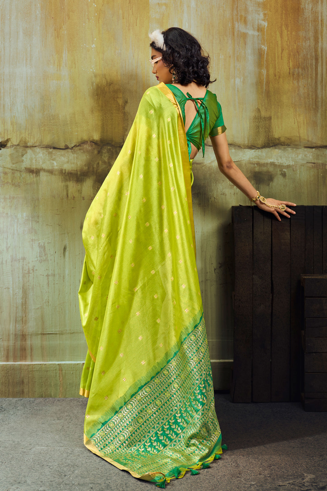 Green Handloom Weaving Tussar Silk Saree