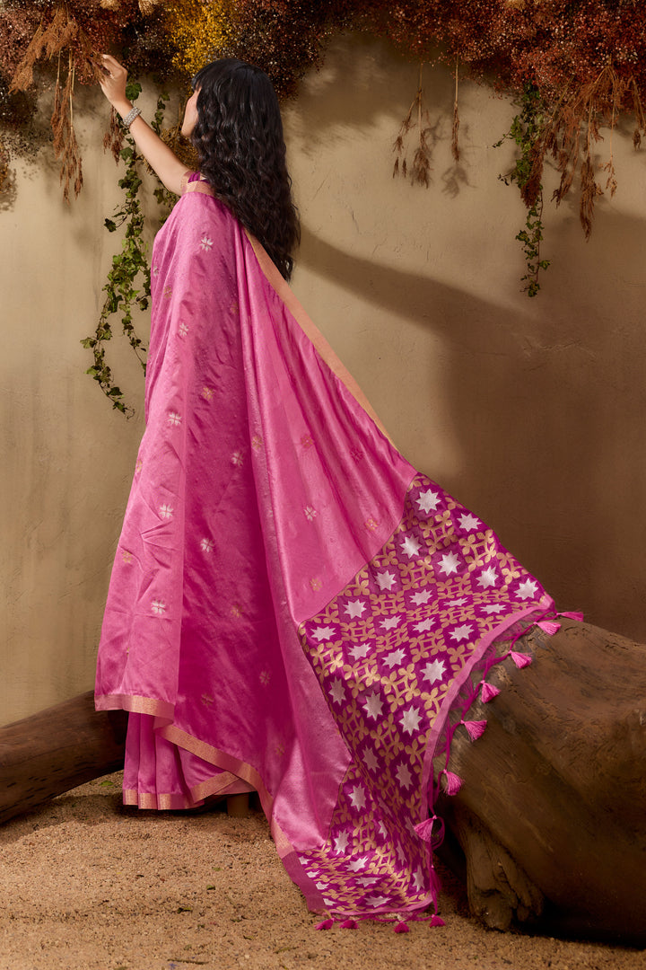 Engaging Pink Tussar Silk Handloom Weaving Saree
