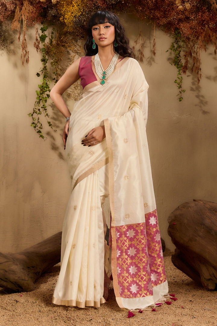 Graceful Off White Tussar Silk Handloom Weaving Saree