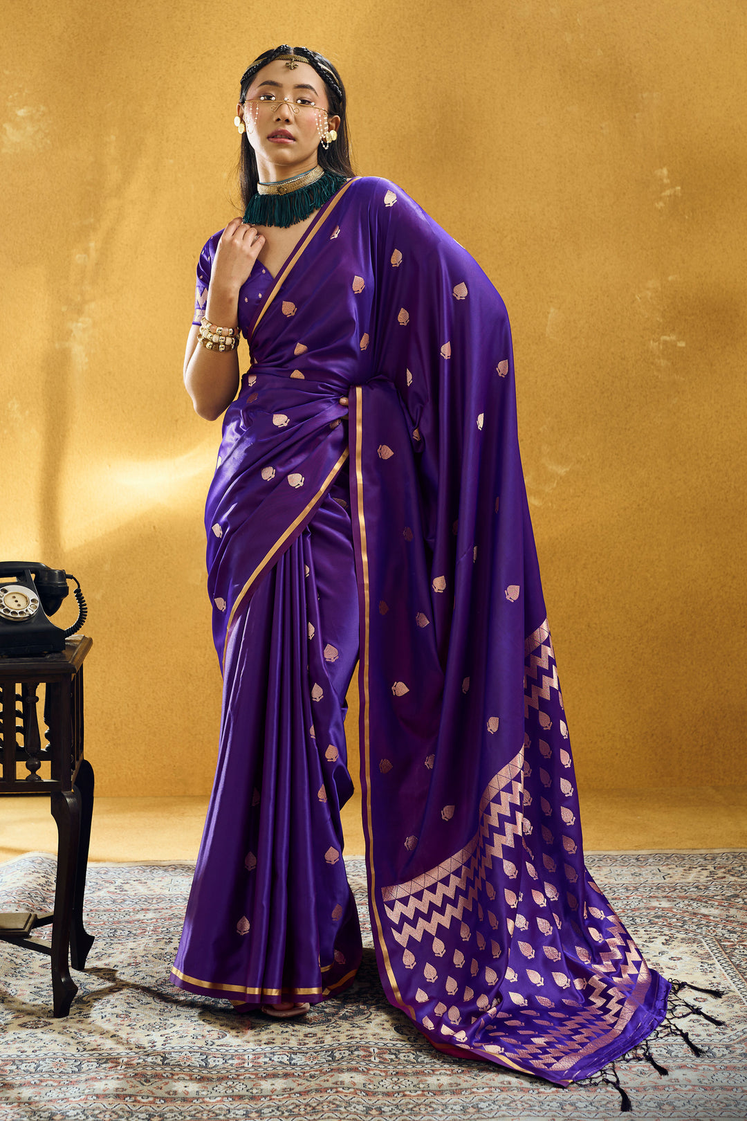 Purple Color Exquisite Satin Handloom Weaving Saree