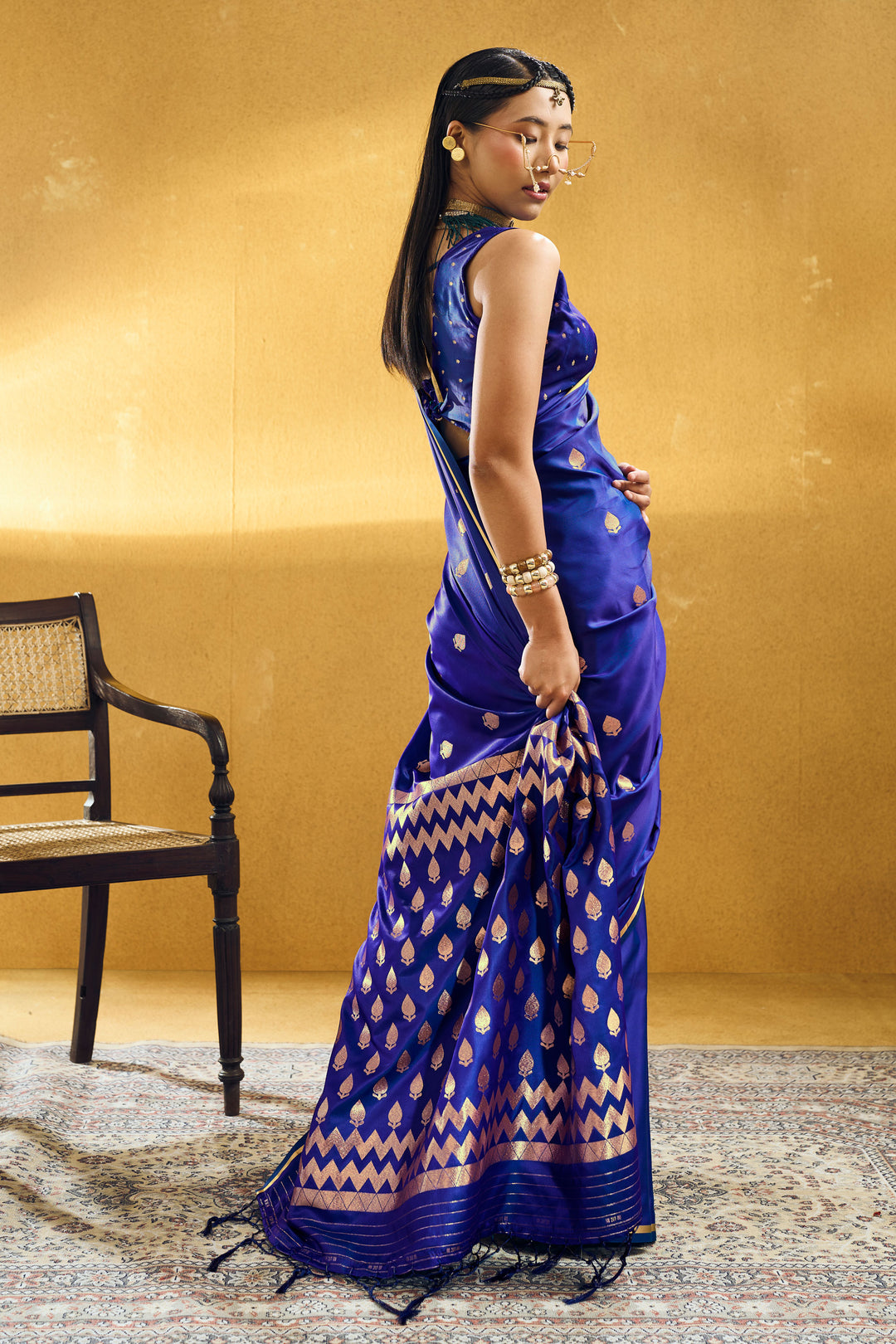 Blue Color Graceful Satin Handloom Weaving Saree