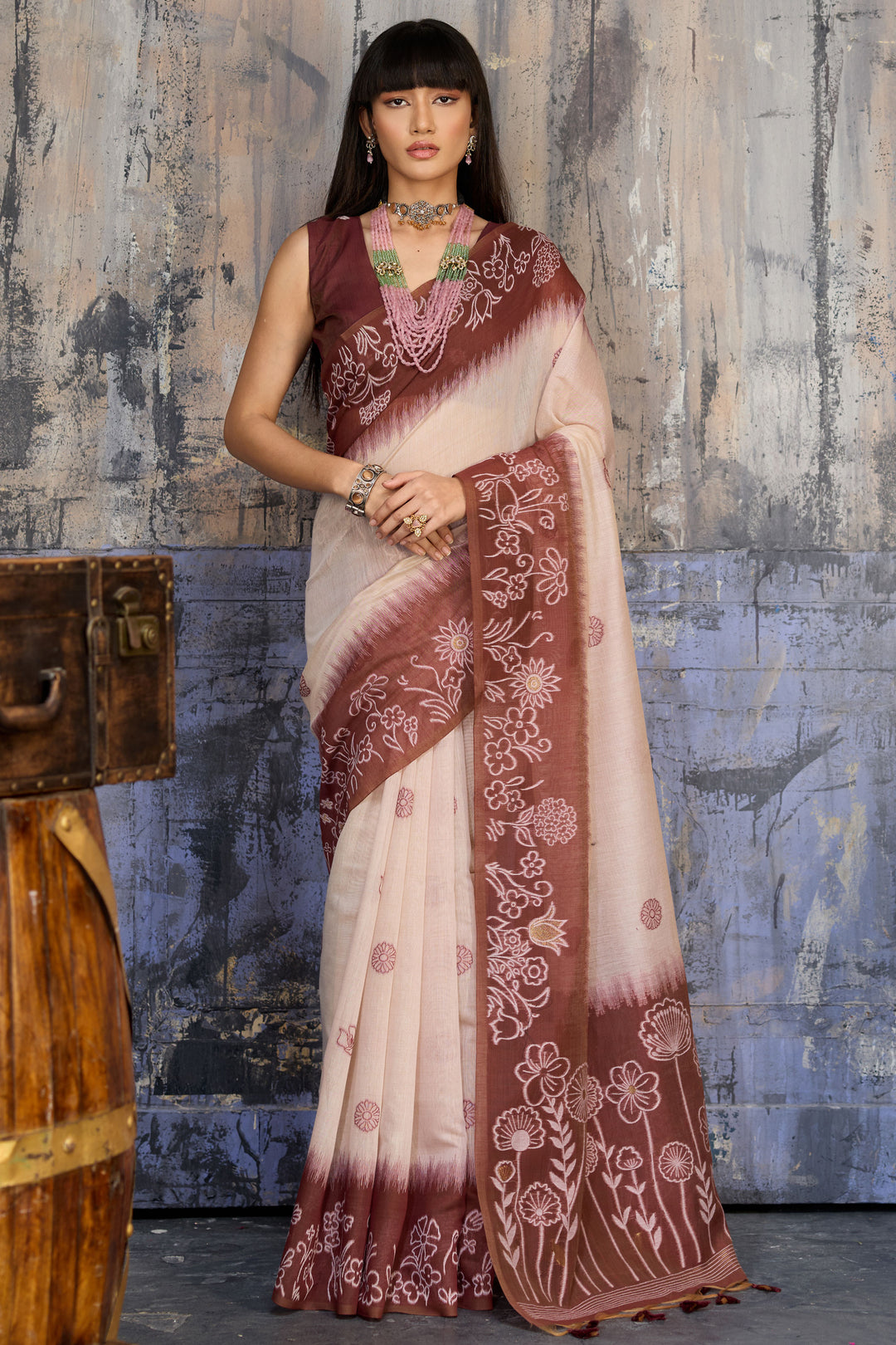 Brown Color Trendy Handloom Weaving Cotton Saree