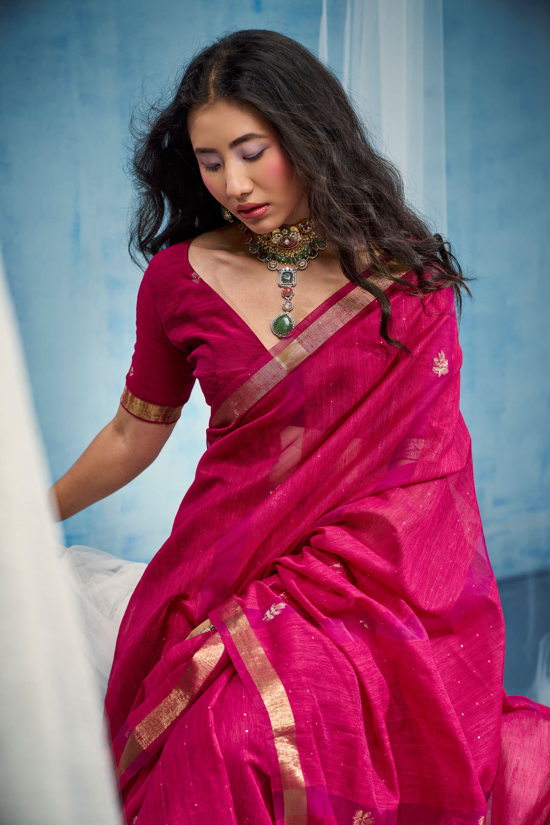 Glamorous Weaving Border with Organza Pallu Pink Saree