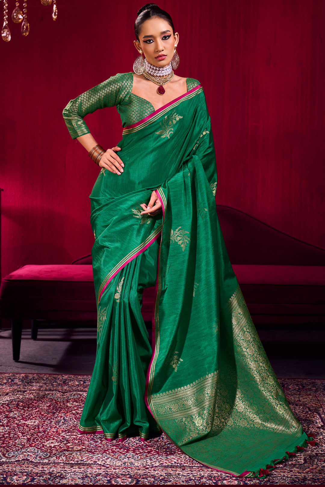 Satin Linen Handloom Weaving Work Saree In Green Color
