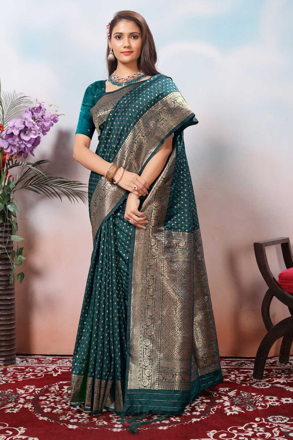 Classic Green Color Weaving Banarasi Jari Silk Saree | Buy Online India