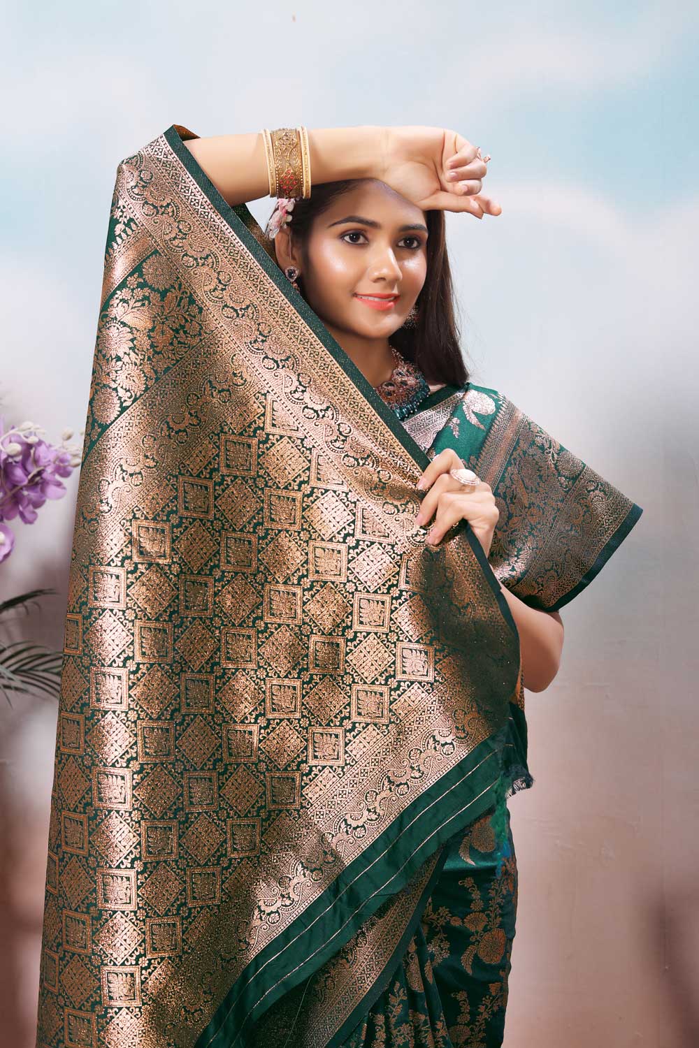 Art Silk Weaving Banarasi Jari Work Saree In Green Color | Buy Online India