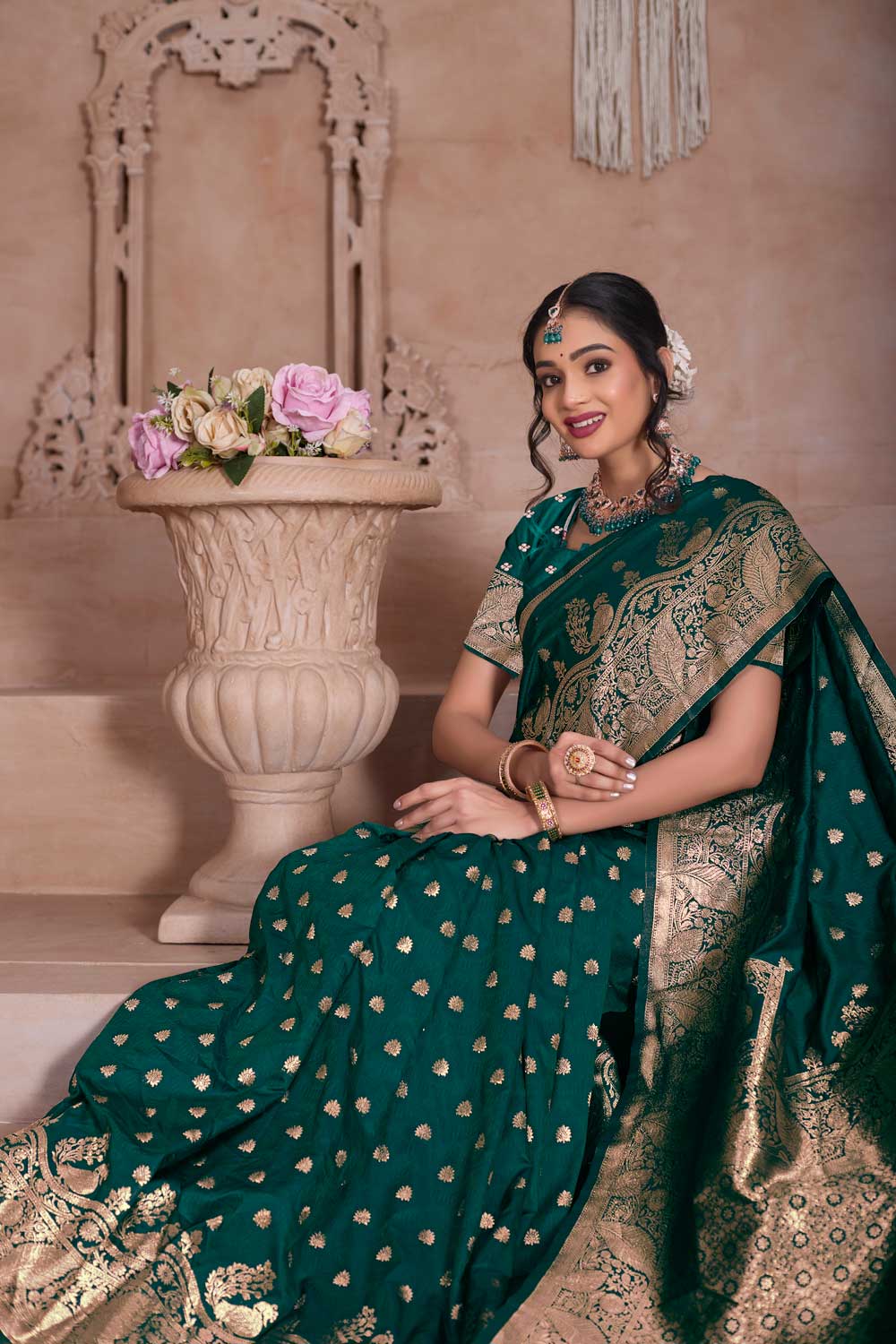Trendy Art Silk Fabric Green Color Weaving Banarasi Jari Saree | Buy Online India