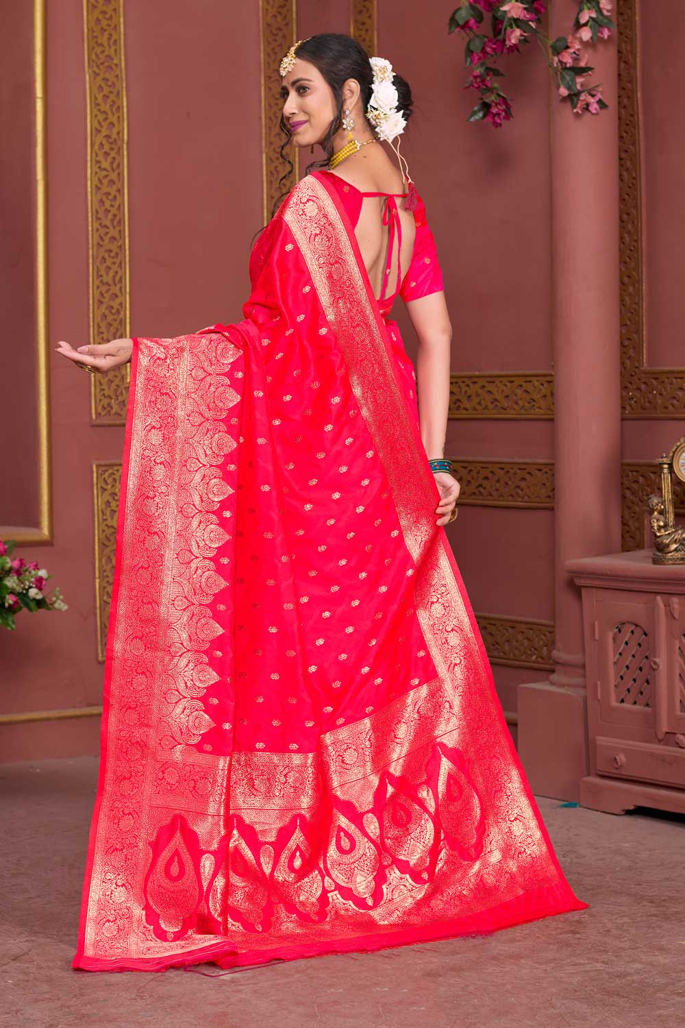 Attractive Pink Weaving Banarasi Jari Art Silk Saree | Buy Online India