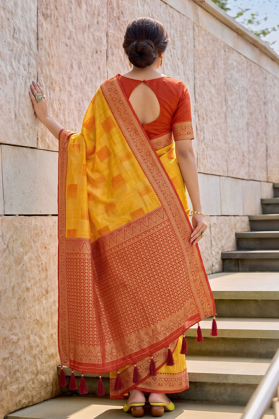 Yellow Color Linen Cotton Saree For Festival | Buy Online India