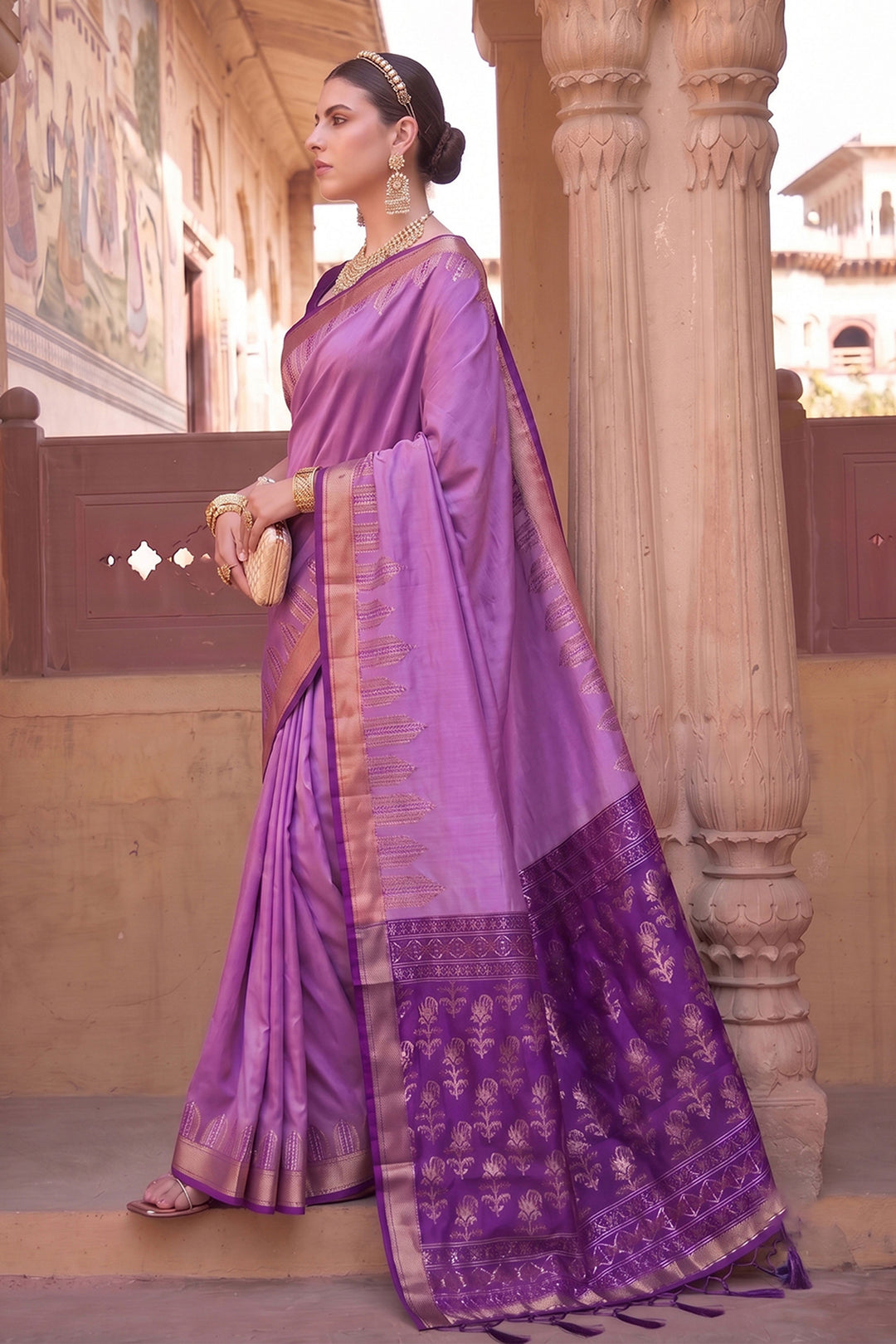Lavender Color Art Silk Saree With Weaving Work