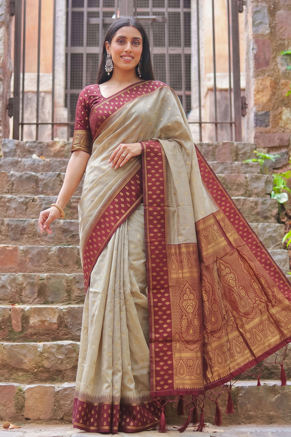 Beige and Red Beautiful Weaving Work Cotton Saree | Buy Online India