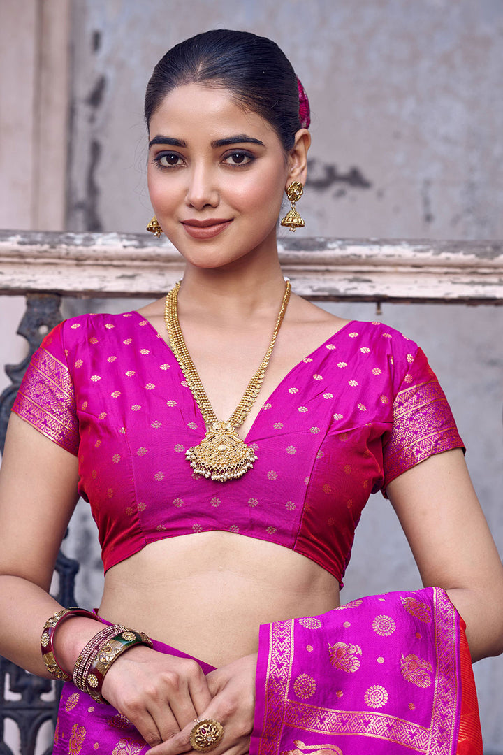 Red Soft Silk Glamorous Look Banarasi Style Saree | Buy Online India