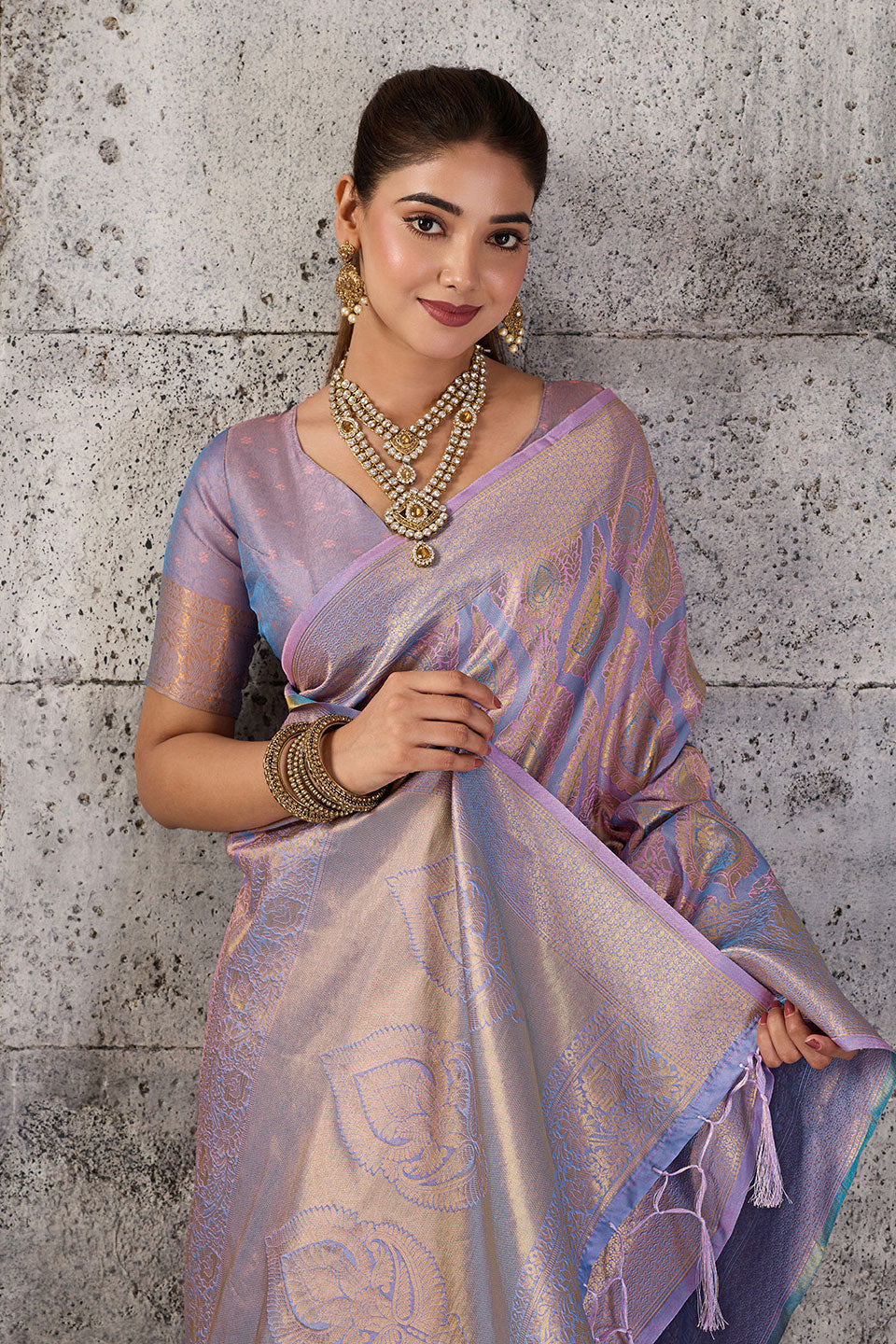 Weaving Work Kanjivaram Silk Saree In Lavender Color | Buy Online India