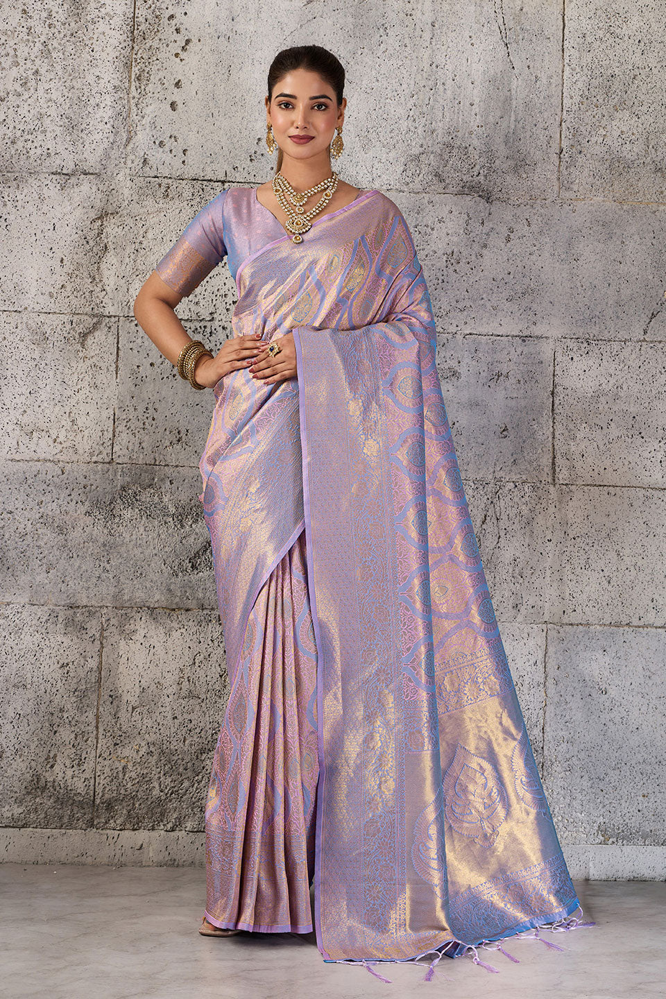 Weaving Work Kanjivaram Silk Saree In Lavender Color | Buy Online India