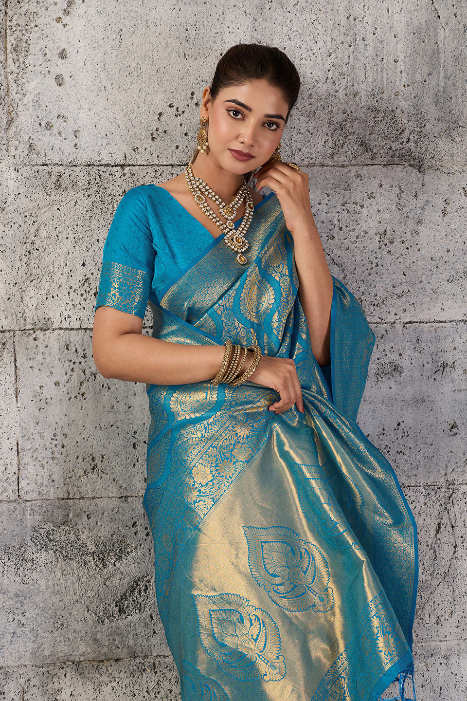 Weaving Work Kanjivaram Silk Saree In Teal Color | Buy Online India