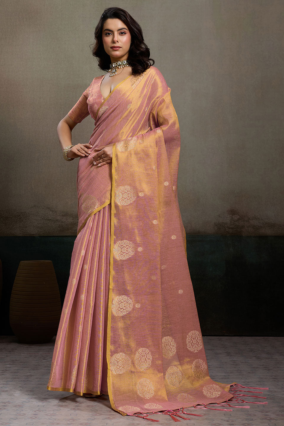 Soothing Weaving Work On Pink Tissue Silk Saree