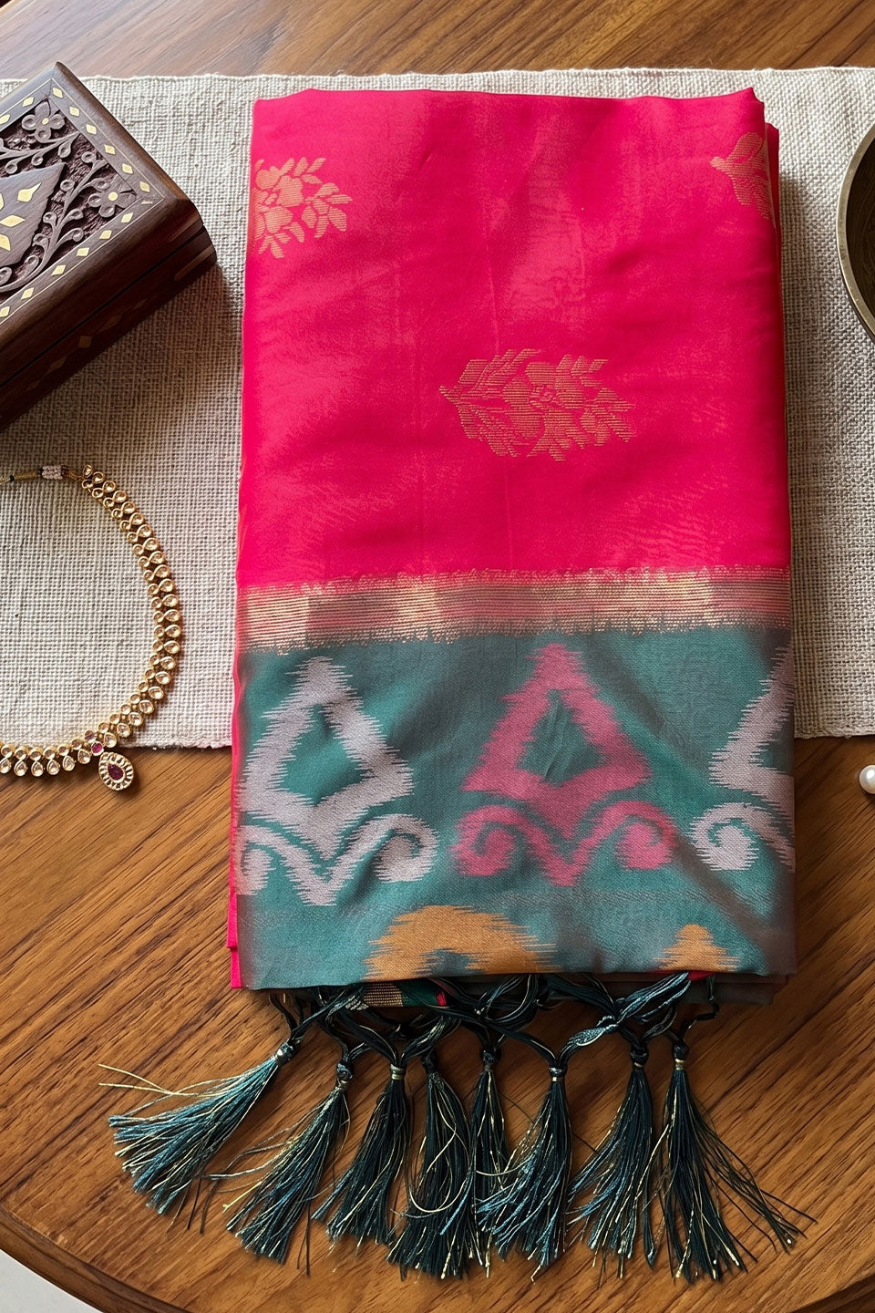 Trendy Soft Silk Pink Saree For Festive | Buy Online India