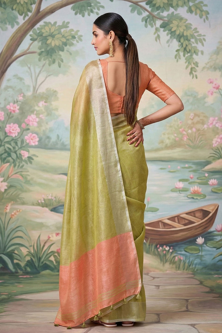 Festive Wear Attractive Tissue Silk Saree In Green Color