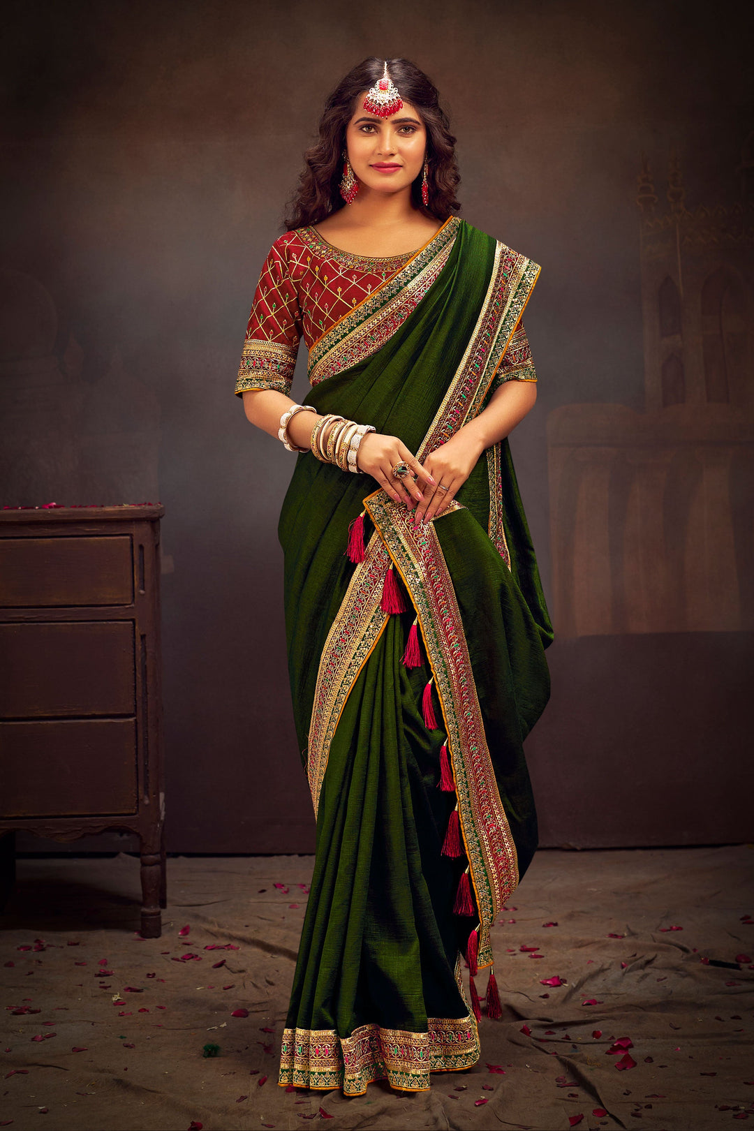 Fashionable Mehendi Green Color Border Work Banglori Silk Saree | Buy Online India