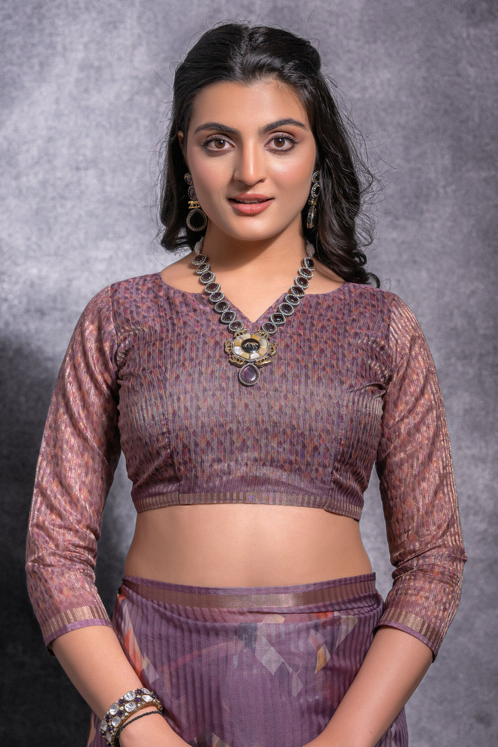 Purple Printed Pure Linen Zari Pattern Saree | Buy Online India
