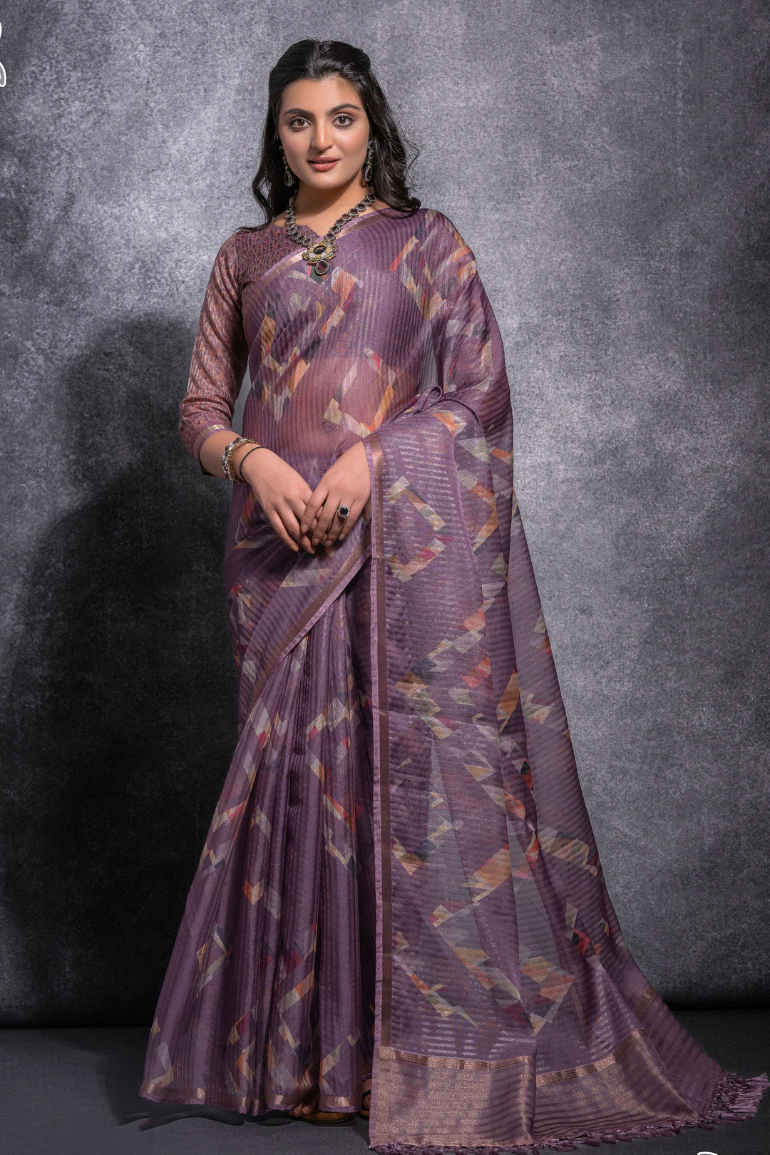 Purple Printed Pure Linen Zari Pattern Saree | Buy Online India