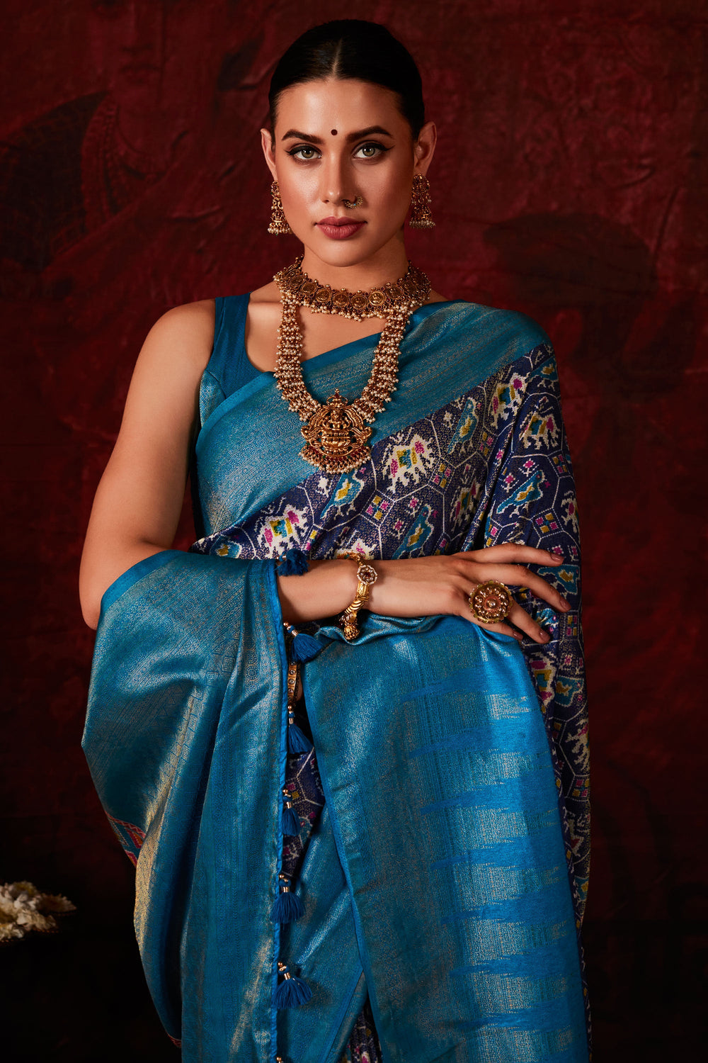 Soothing Patola Style Printed Silk Saree In Navy Blue Color | Buy Online India