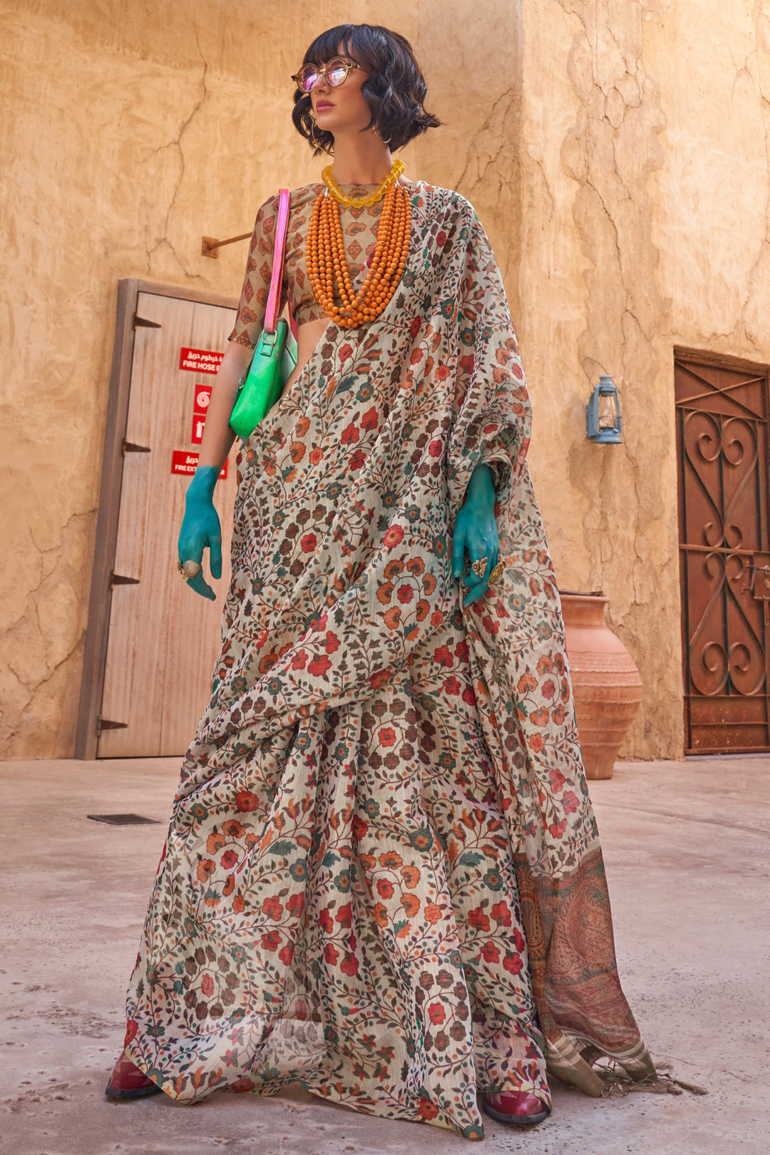 Cream Color Glorious Tissue Fabric Handwoven Printed Saree | Buy Online India
