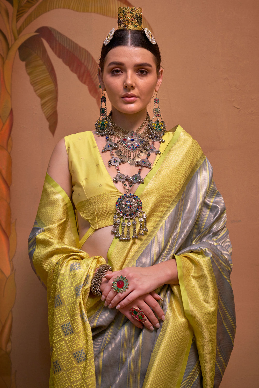 Grey Color Handloom Weaving Silk Fabric Stunning Saree | Buy Online India