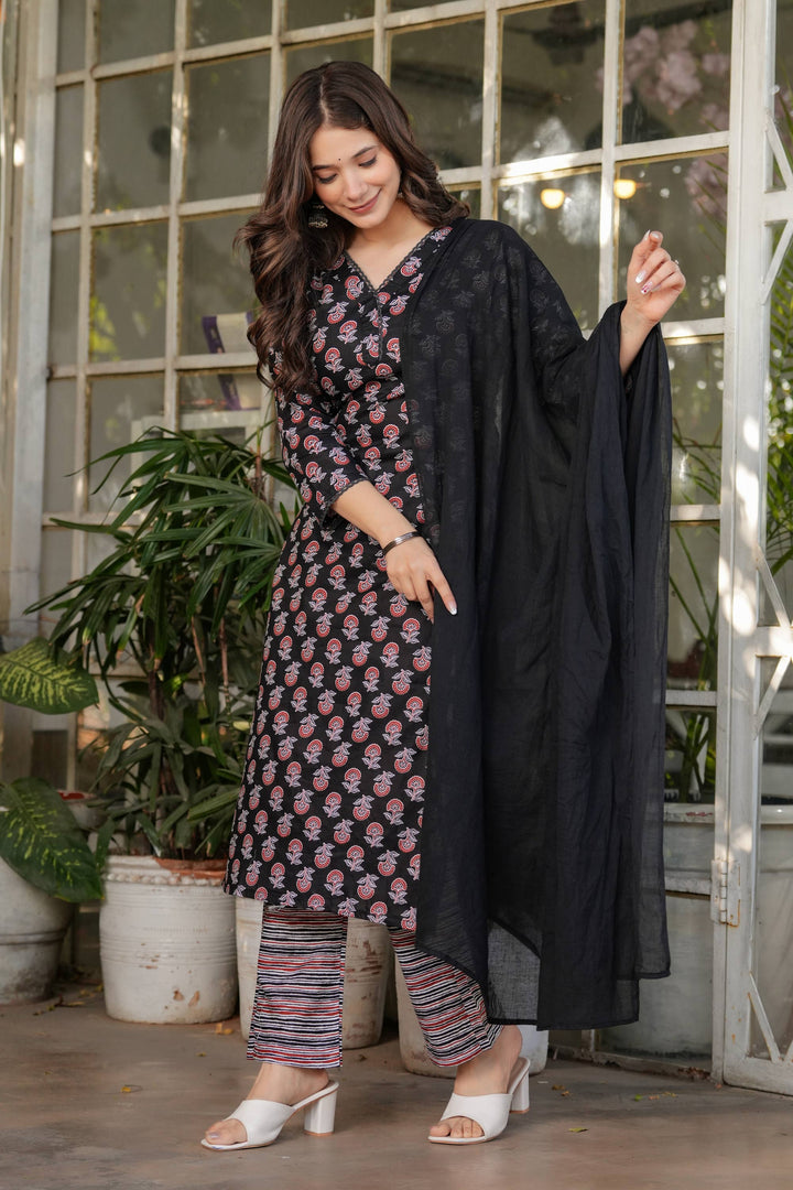 Cotton Printed Black Readymade Salwar Suit For Festive Wear | Buy Online India