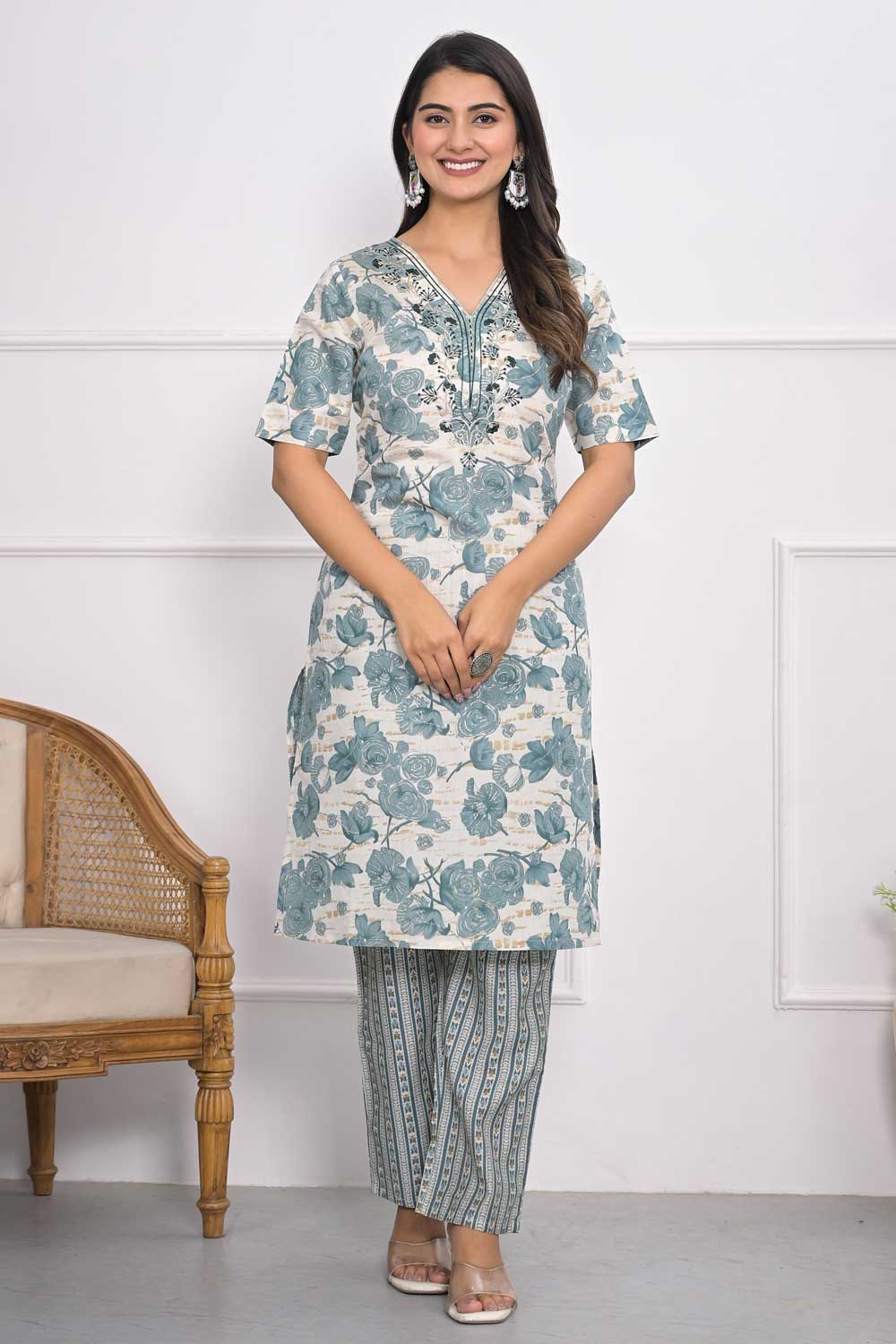 Tempting Chanderi Fabric Off White Color Kurti With Bottom | Buy Online India