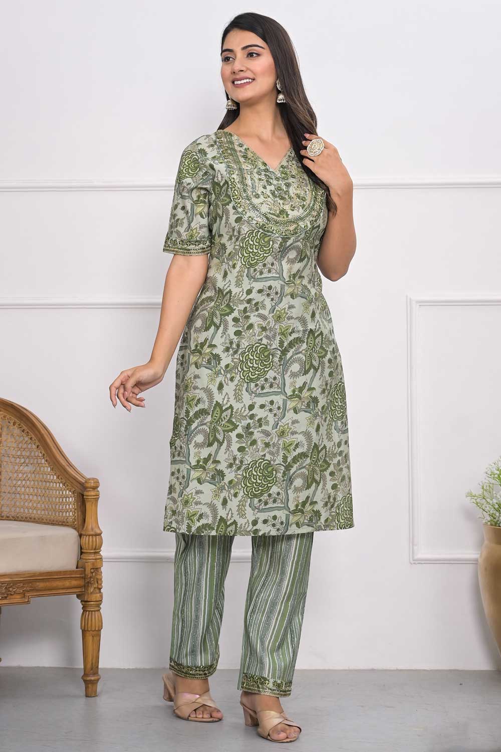 Marvellous Chanderi Fabric Kurti With Bottom In Green Color | Buy Online India