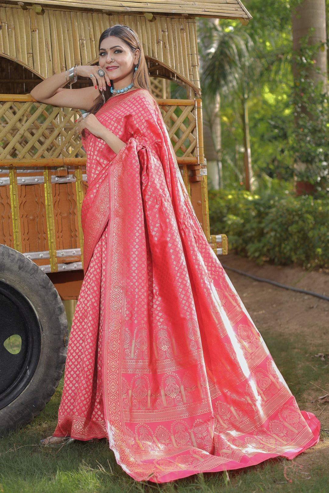 Banarasi Silk Pink Color Delicate Saree With Weaving Work | Buy Online India