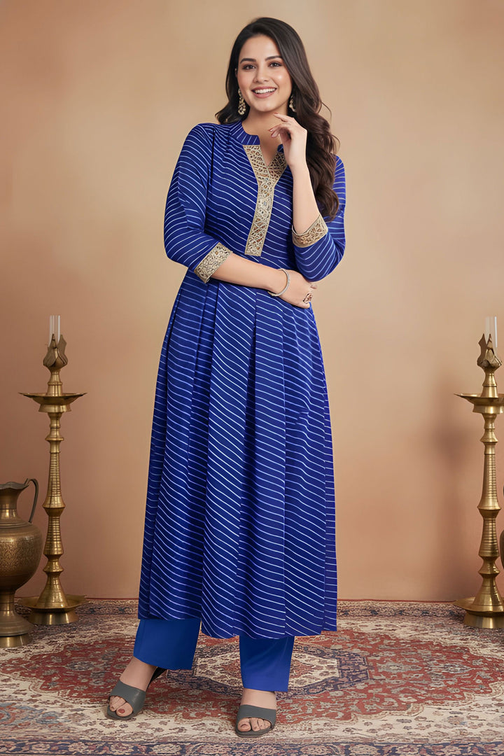 Blue Color Georgette Readymade Printed Kurti With Bottom