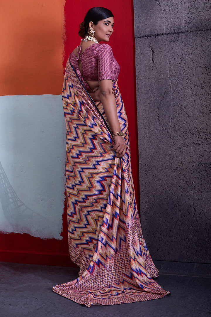 Soothing Cotton Crepe Printed Saree In Peach Color