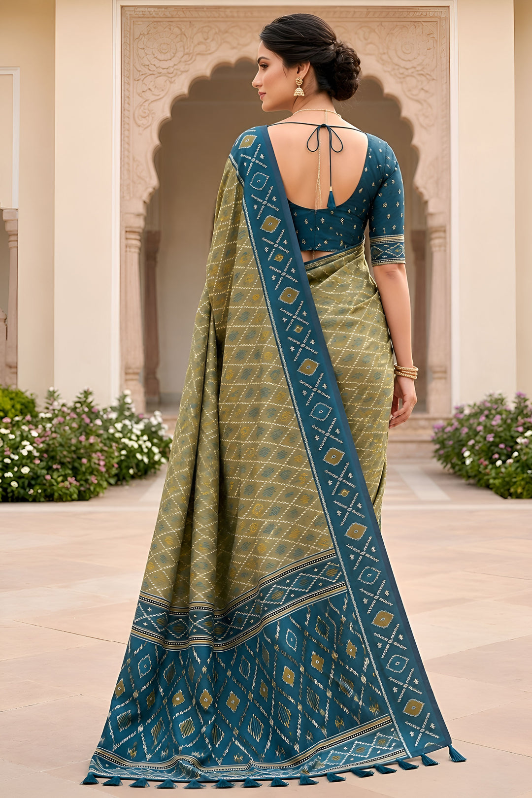 Patola Silk Green Color Gorgeous Meenakari Jacquard Saree