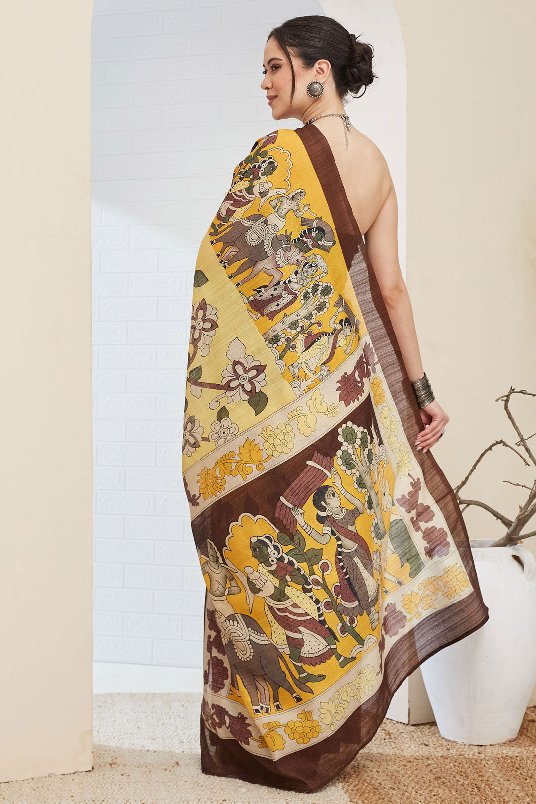 Engaging Brown Color Silk Saree With Printed Work