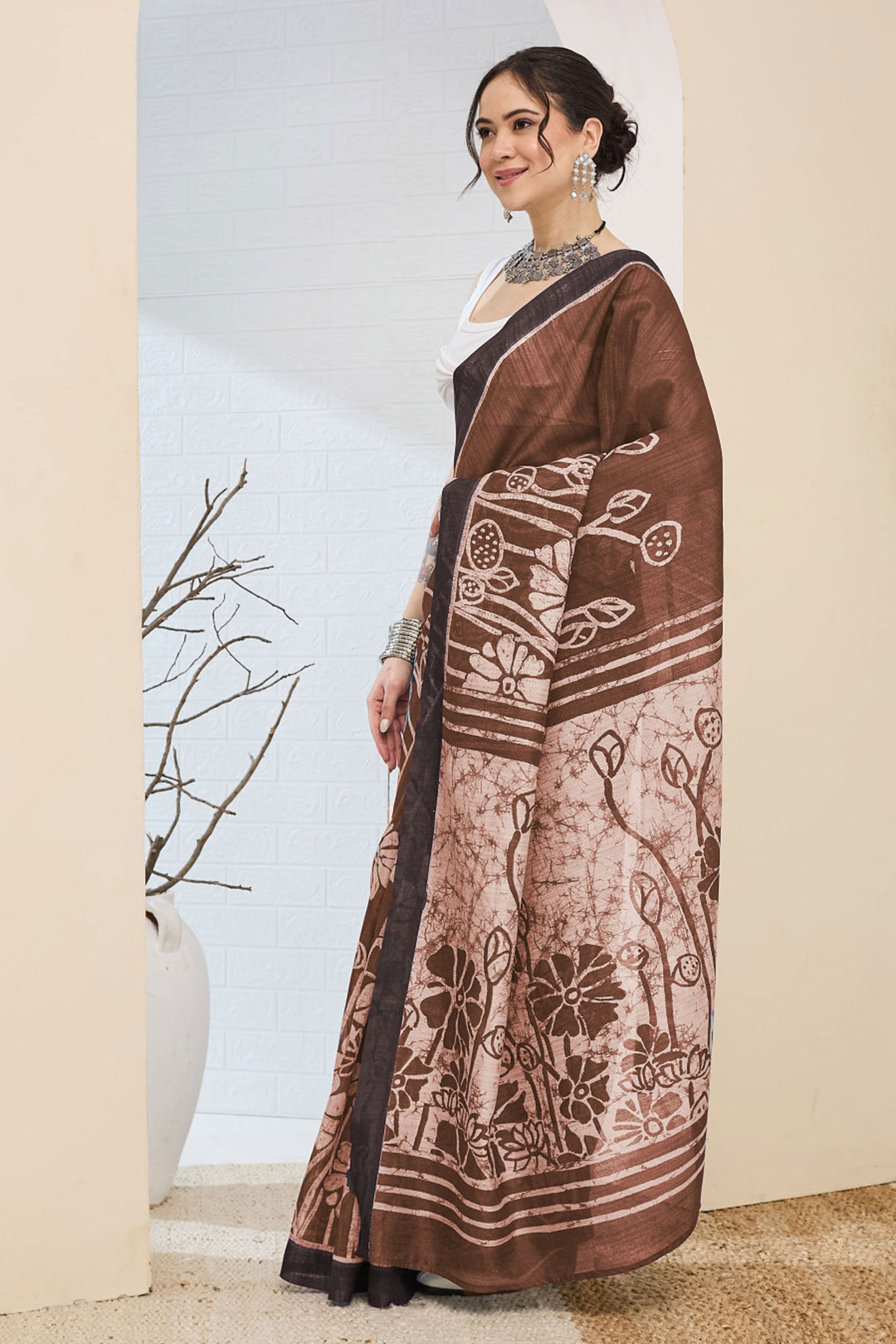 Trendy Brown Color Silk Saree With Printed Work