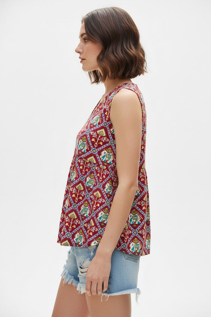 Maroon Color Stunning Readymade Short Printed Top