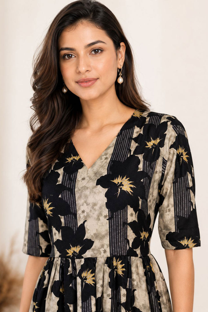 Soothing Black Rayon Readymade Long Kurti
