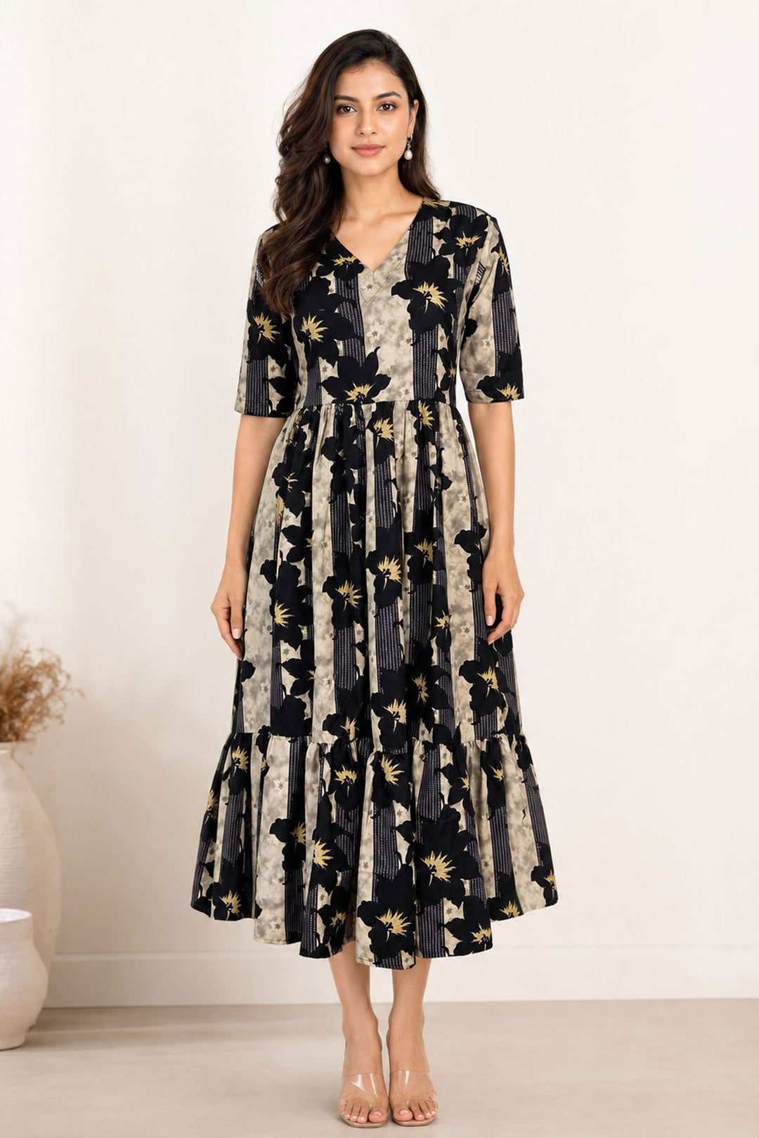 Soothing Black Rayon Readymade Long Kurti