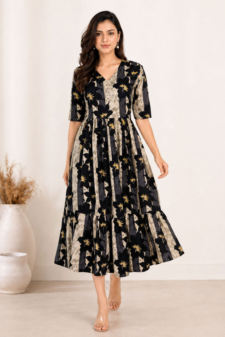 Soothing Black Rayon Readymade Long Kurti