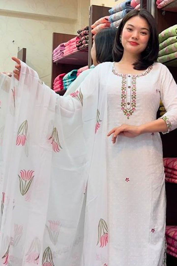 Engaging Off White Georgette Readymade Salwar Suit