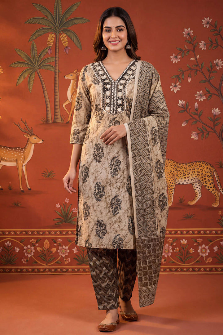 Cotton Black Attractive Readymade Printed Salwar Suit
